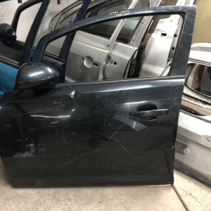 Opel Corsa D Çıkma Orijinal Sol Ön Kapı