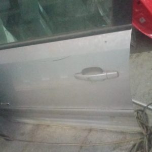 Opel Zafira B Çıkma Orijinal Sol Ön Kapı